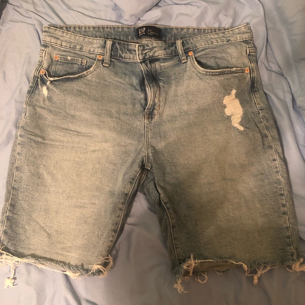 GAP Jean Bermuda Shorts Size 16/33